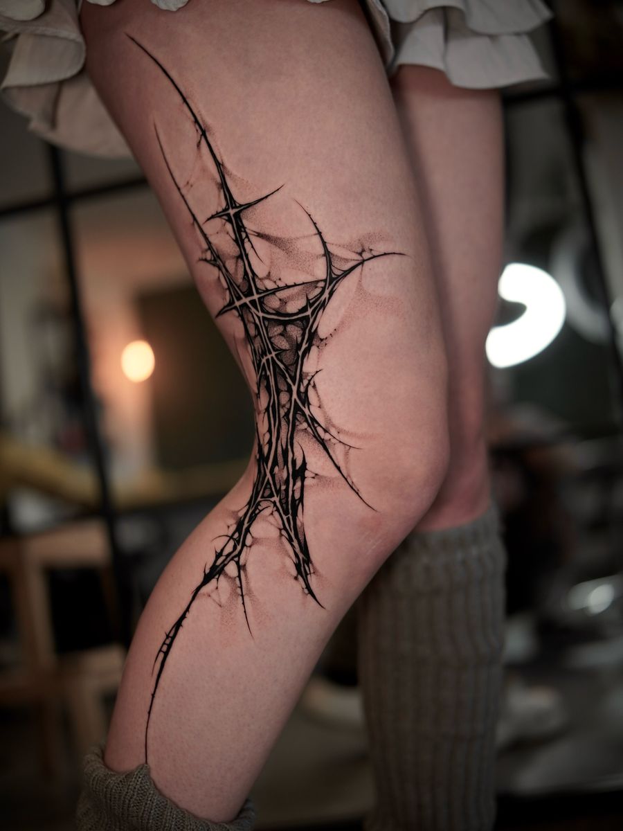 Gothic freehand tattoo 🖤 Thank u for the trust 🙏🏼 I would like to do more stuff like that ❤️‍🔥 #freehandtattoo #cybersig