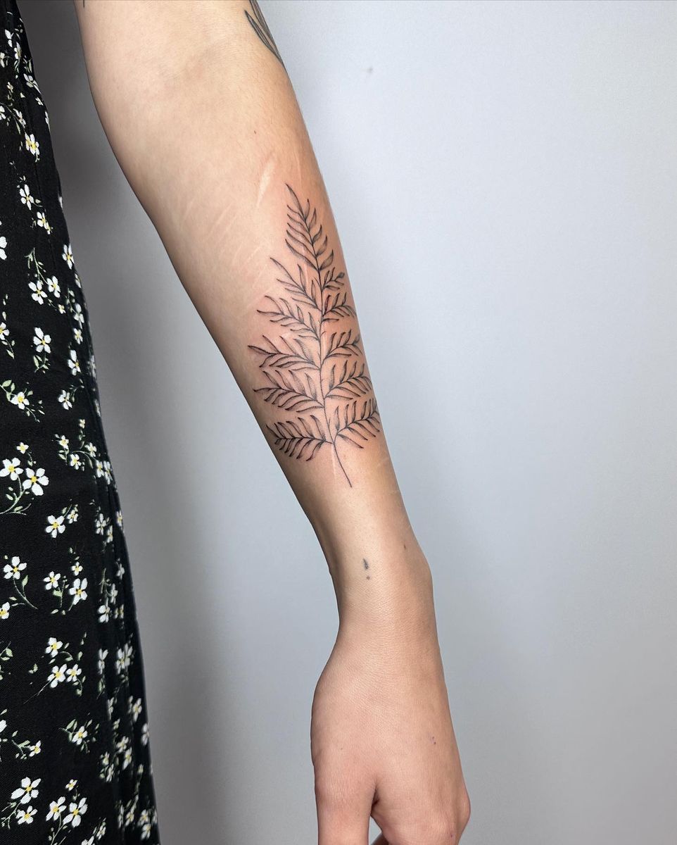 🌿  happy autmn 🍁  only 3rl #kwadronneedles #pantheraink   did this last week in Kassel // totally ready for the cozy tim